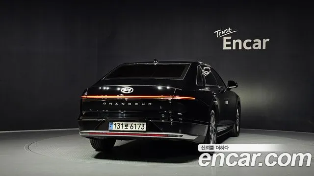 Hyundai Grandeur GN7 — Фото автомобиля 4