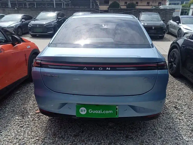 GAC Aion S MAX — Фото автомобиля 5