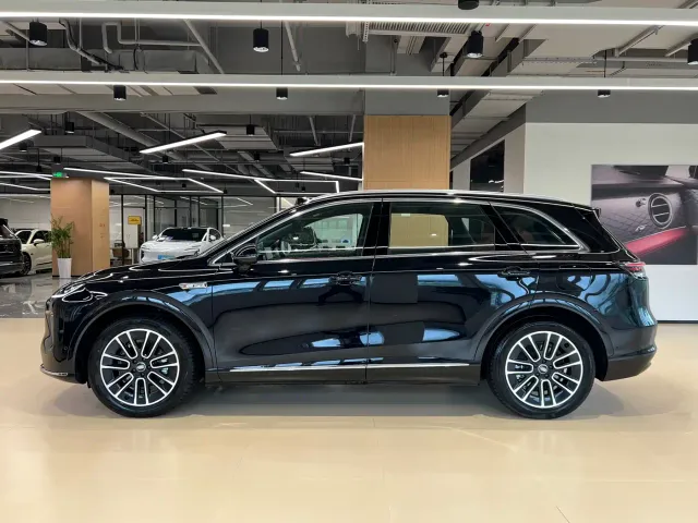 Shangjie SUV — Фото автомобиля 3