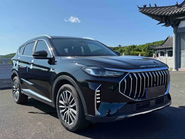 Jetour X70 Plus — Фото автомобиля 3