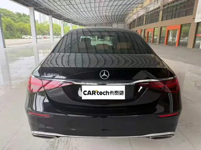 Mercedes-Benz S-Class — Фото автомобиля 3