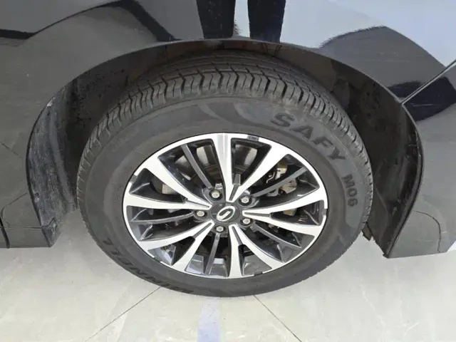 GAC Trumpchi M8 — Фото автомобиля 6