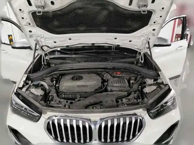 BMW X1 — Фото автомобиля 3