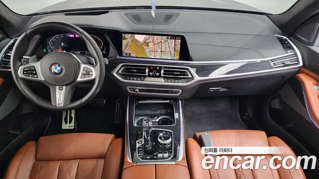 BMW X7 — Фото автомобиля 7
