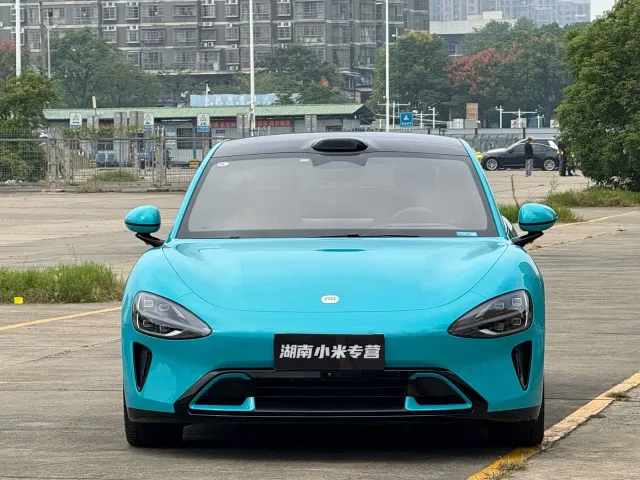 Xiaomi SU7 — Фото автомобиля 2