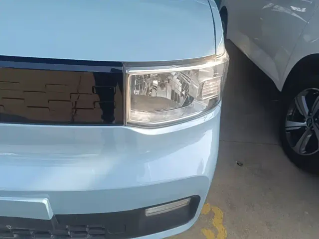 Wuling Hongguang Mini EV — Фото автомобиля 23