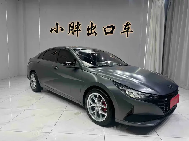 Hyundai Elantra — Фото автомобиля 3