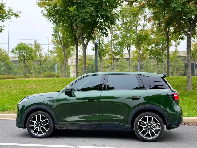 Leapmotor A10 — Фото автомобиля 3
