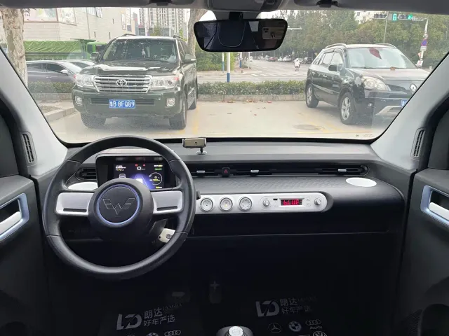 Wuling Hongguang Mini EV — Фото автомобиля 4