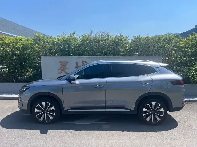 BYD Song PLUS — Фото автомобиля 9