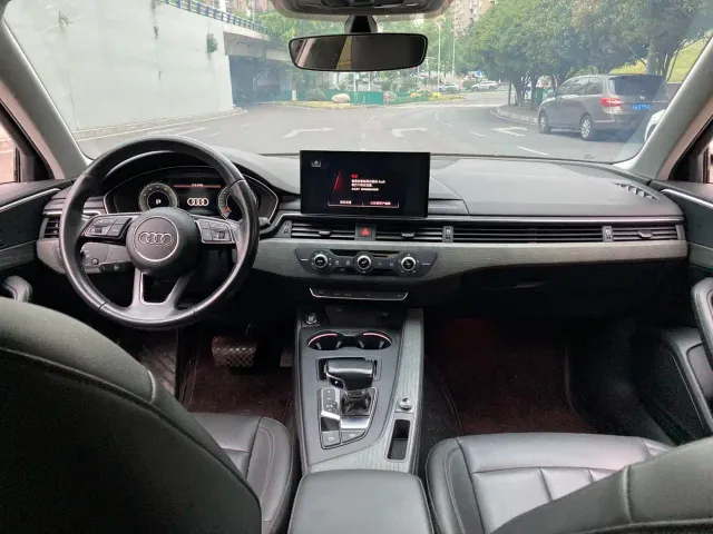 Audi A4L — Фото автомобиля 5