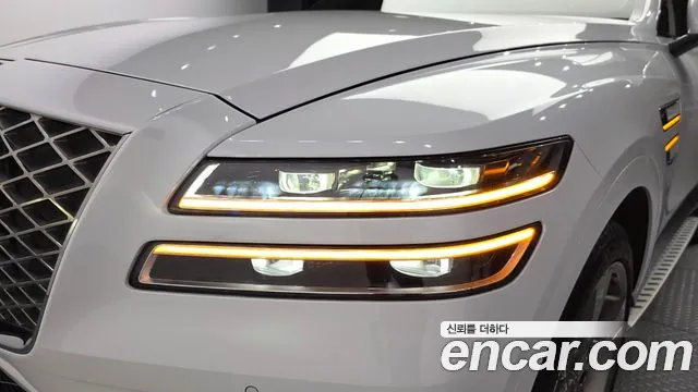 Genesis GV80 2.5T Бензин AWD — Фото автомобиля 20