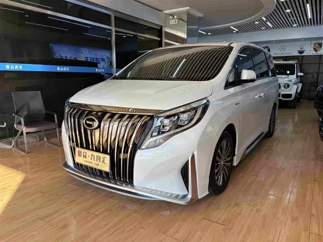 GAC Trumpchi M8 — Фото автомобиля 3