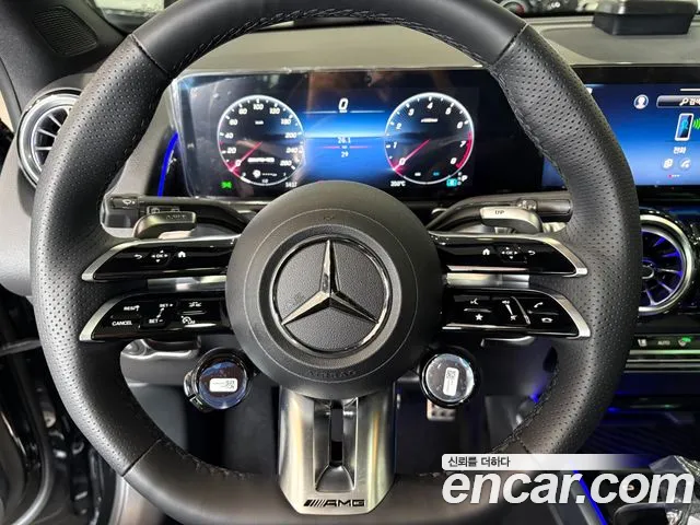 Mercedes-Benz GLB-Class — Фото автомобиля 14