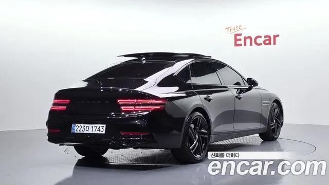 Genesis G80 RG3 — Фото автомобиля 2