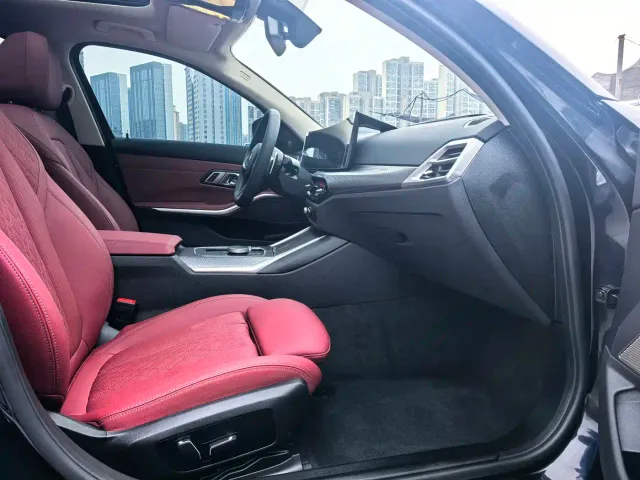 BMW 3 Series — Фото автомобиля 10