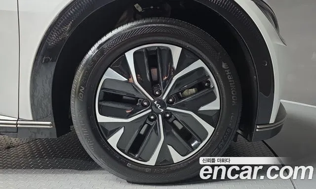 Kia EV6 — Фото автомобиля 6