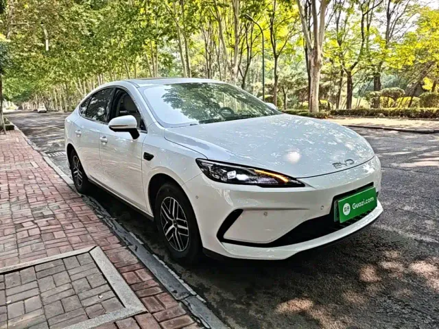 BYD Seal 05 DM-i — Фото автомобиля 21