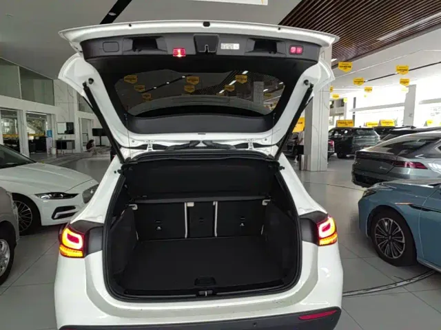 Mercedes-Benz GLA-Class — Фото автомобиля 18
