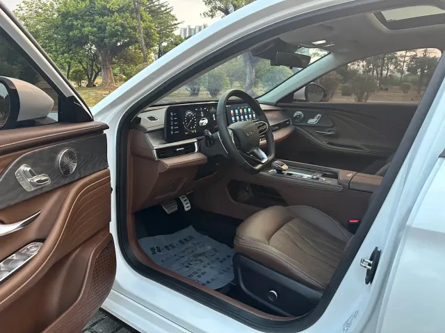 Chery Arrizo 8 — Фото автомобиля 5