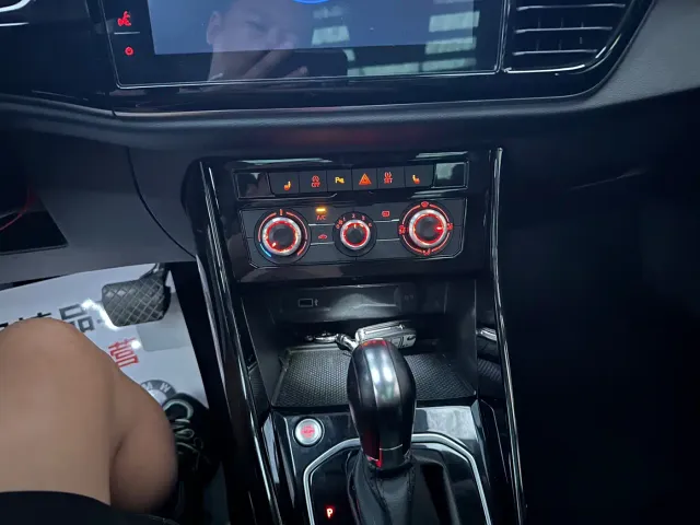 Jetta VS7 — Фото автомобиля 13