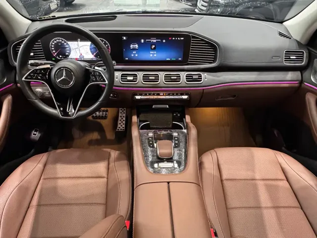 Mercedes-Benz GLE-Class — Фото автомобиля 9