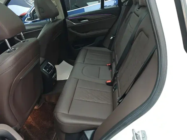 BMW X3 — Фото автомобиля 16