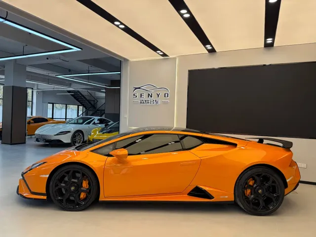 Lamborghini Huracan — Фото автомобиля 4