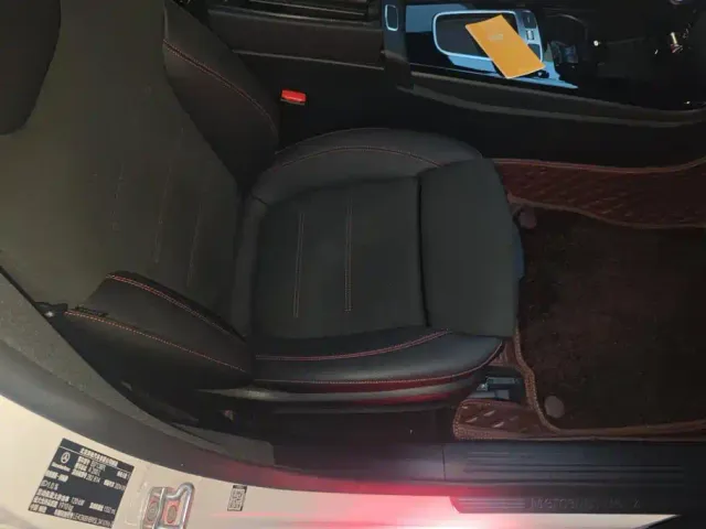 Mercedes-Benz A-Class — Фото автомобиля 8
