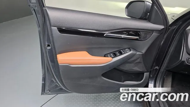 Kia Seltos — Фото автомобиля 13