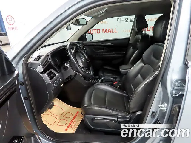 KG_Mobility_Ssangyong KORANDO — Фото автомобиля 10