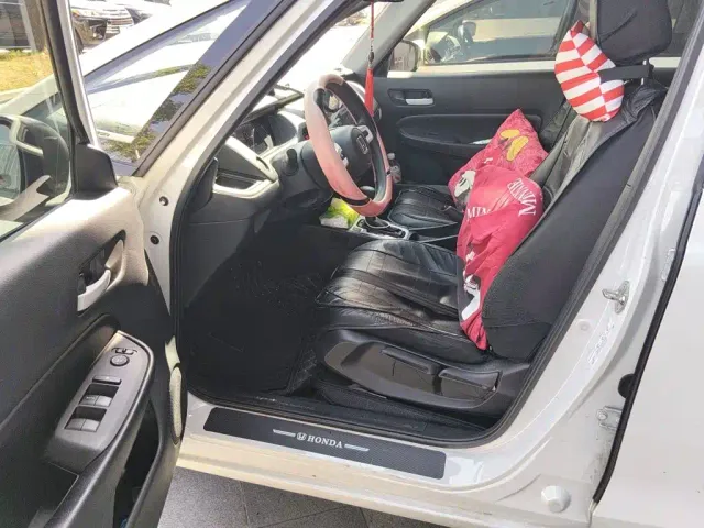 Honda Fit — Фото автомобиля 13