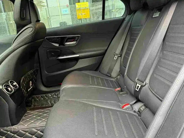 Mercedes-Benz C-Class — Фото автомобиля 10
