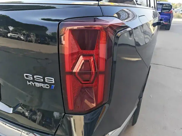 GAC Trumpchi GS8 — Фото автомобиля 7