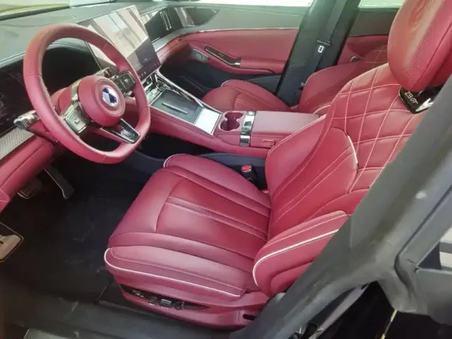 Denza Z9GT — Фото автомобиля 9