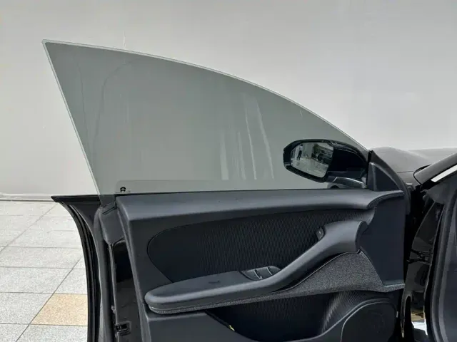 Nio ET5 — Фото автомобиля 12