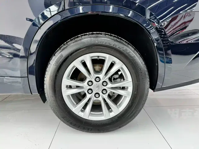 Cadillac XT6 — Фото автомобиля 20