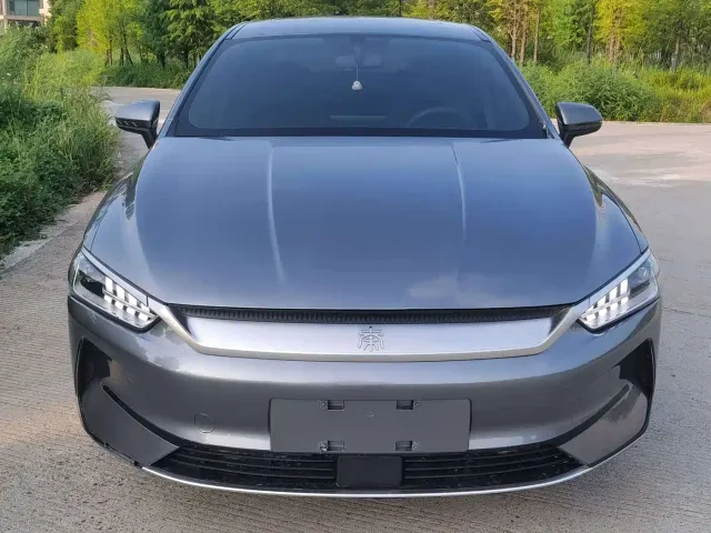 BYD Qin PLUS — Фото автомобиля 2