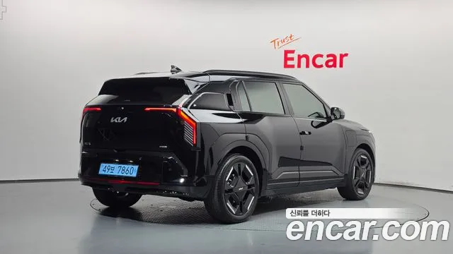 Kia EV3 — Фото автомобиля 2