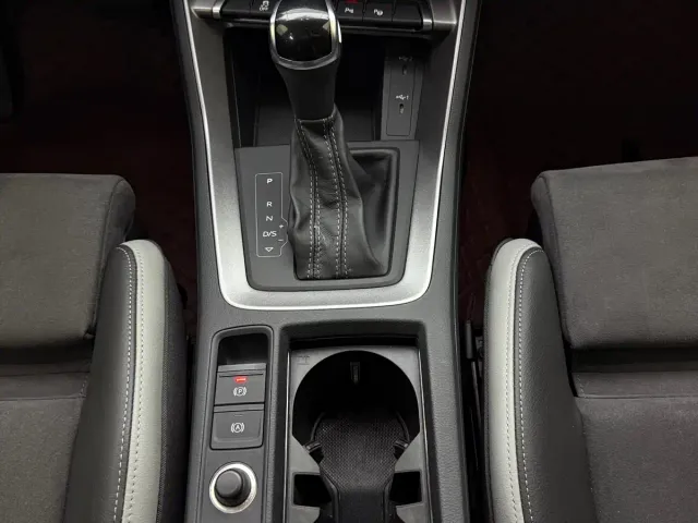 Audi Q3 — Фото автомобиля 12