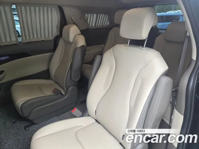 Kia Carnival 4th Gen — Фото автомобиля 8