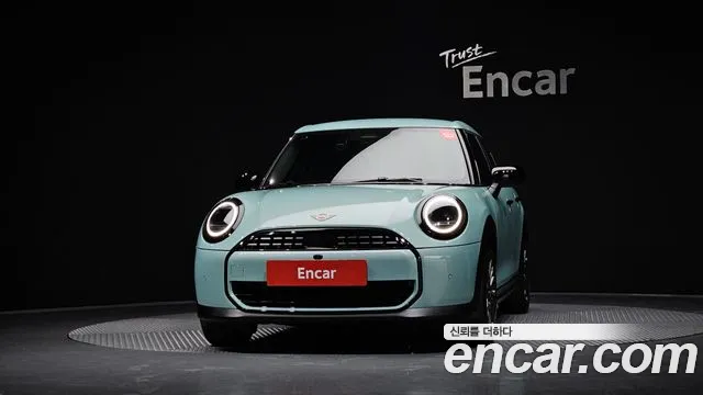 Mini Cooper — Фото автомобиля 2