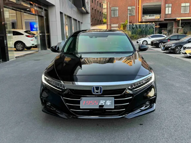 Honda Accord — Фото автомобиля 2