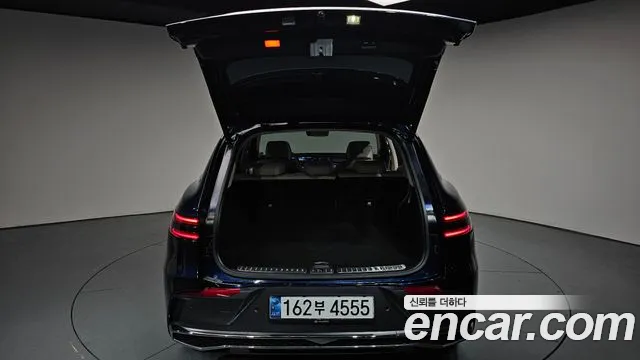 Genesis GV70 2.5T Бензин AWD — Фото автомобиля 19