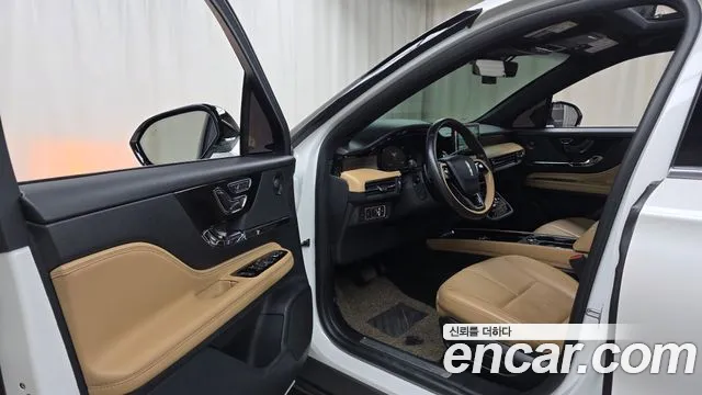 Lincoln Corsair Corsair 2.0 Reserve AWD — Фото автомобиля 10