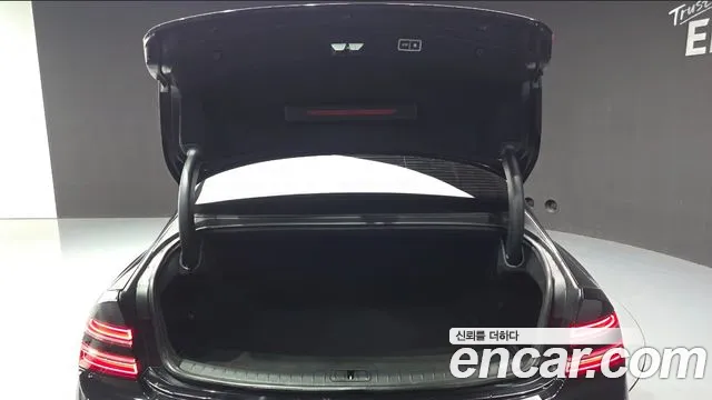 Genesis G80 Бензин 3.5 турбо AWD — Фото автомобиля 14