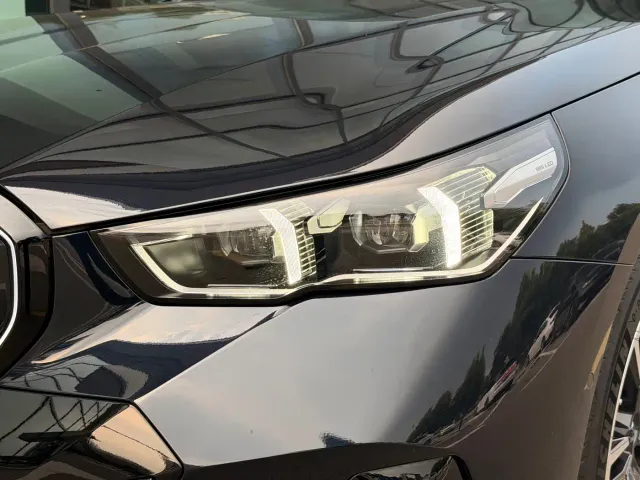 BMW 5 Series — Фото автомобиля 24