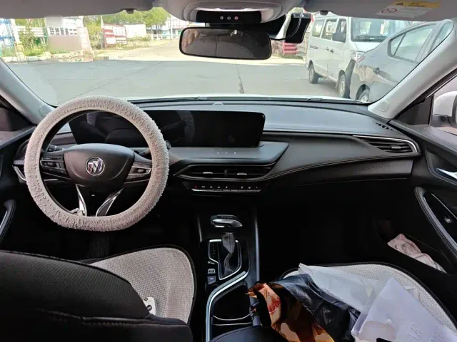 Buick Verano — Фото автомобиля 5