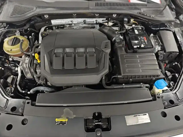 Volkswagen Passat — Фото автомобиля 19