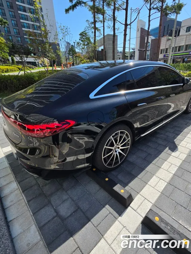 Mercedes-Benz EQS — Фото автомобиля 2